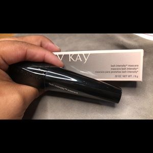 Lash intensity mascara